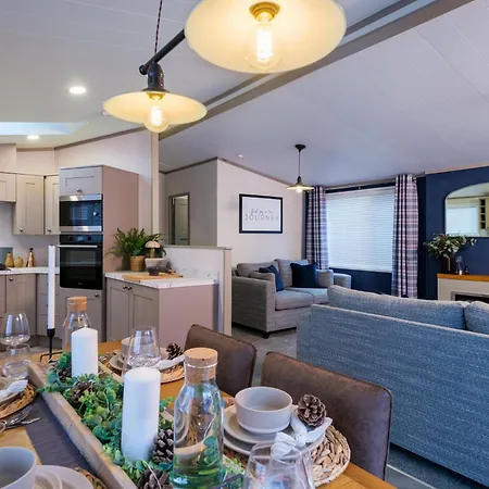 Lillyhall Retreat Holiday park